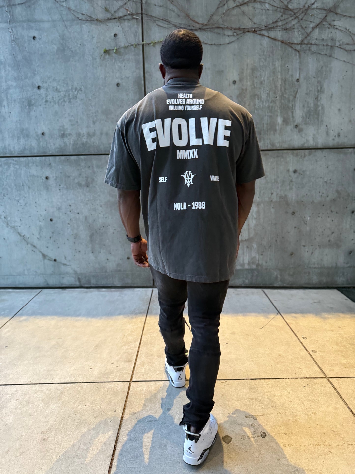Evolve mmxx tee